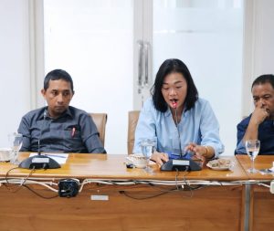 ​”Yopi Widiyanti: Dialog dan Transparansi Adalah Kunci Tuntasnya Persoalan Listrik di Desa Benteng Tado”